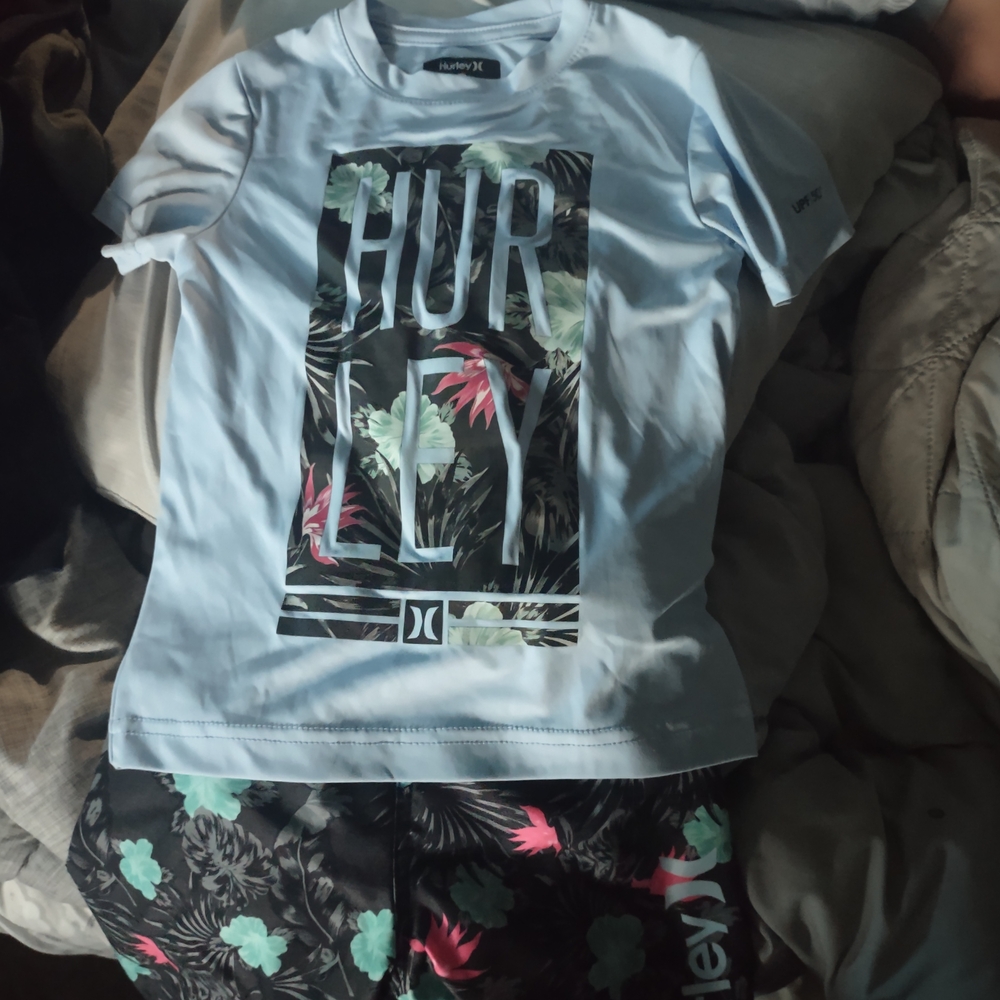 Hurley Kids' Light Blue and Black Graphic Set